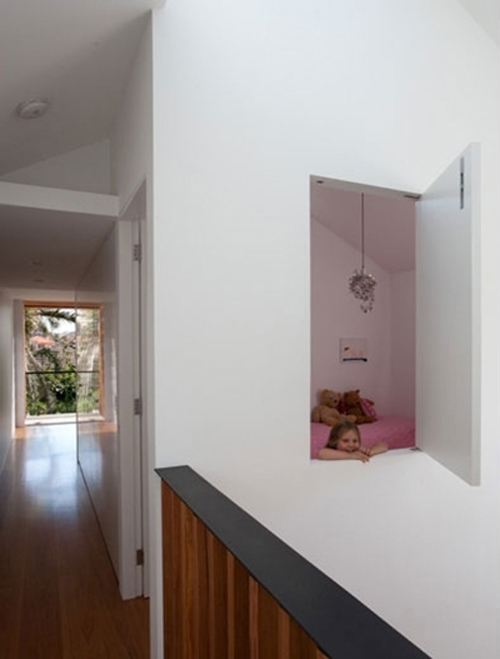 แบบบ้านสองชั้นหน้าแคบ สว่างไร้มุมอับ ด้วยแสงจากธรรมชาติ แบบบ้านสองชั้นหน้าแคบ สว่างไร้มุมอับ ด้วยแสงจากธรรมชาติ