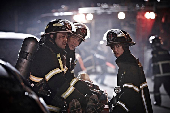 Love 911 วุ่นรักนักผจญเพลิง Love 911 วุ่นรักนักผจญเพลิง