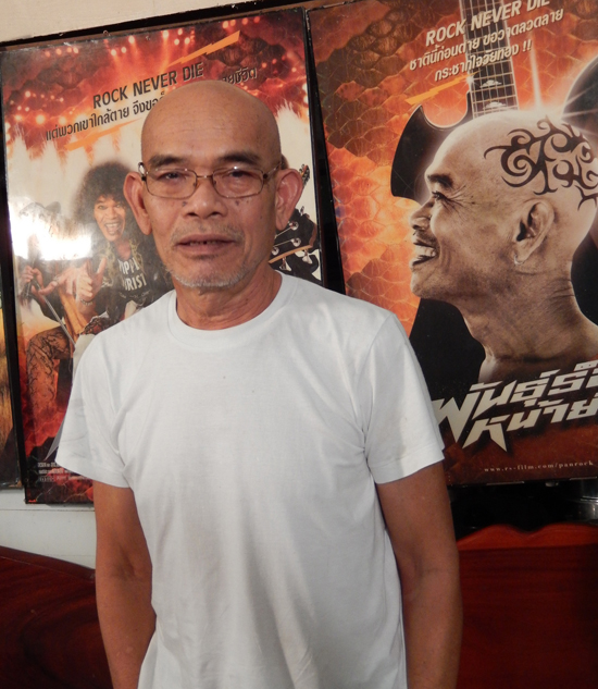 ป๋าเทพ โพธิ์งาม หวนคืนวงการแผ่นฟิล์มอีกครั้ง ใน The Rocket ป๋าเทพ โพธิ์งาม หวนคืนวงการแผ่นฟิล์มอีกครั้ง ใน The Rocket