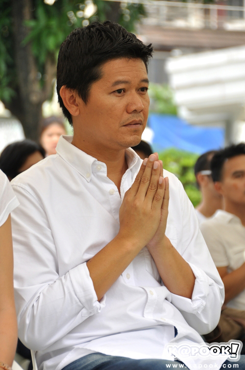 GTH บวงสรวงภาพยนตร์ Teacher\'s Diary ดึง บี้ ประกบ พลอย GTH บวงสรวงภาพยนตร์ Teacher\'s Diary ดึง บี้ ประกบ พลอย