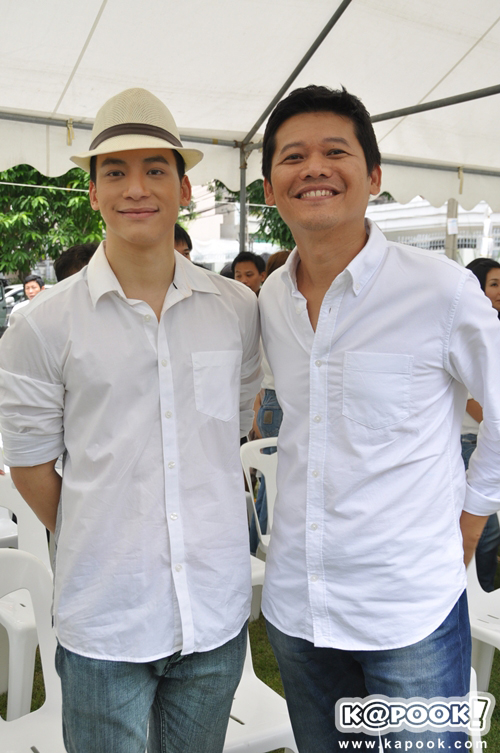 GTH บวงสรวงภาพยนตร์ Teacher\'s Diary ดึง บี้ ประกบ พลอย GTH บวงสรวงภาพยนตร์ Teacher\'s Diary ดึง บี้ ประกบ พลอย