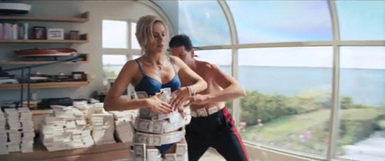 ตัวอย่างแรก The Wolf of Wall Street ตัวอย่างแรก The Wolf of Wall Street