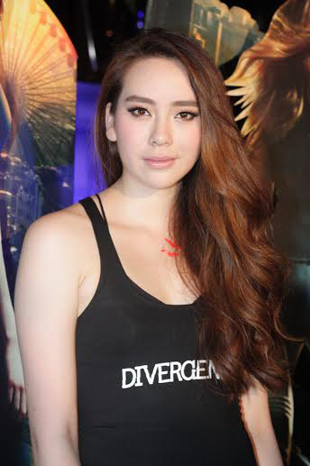 นุช นีรนาถ แปลงโฉมเป็น ไดเวอร์เจนท์ เปิดตัว 5 กลุ่มแห่งอนาคต นุช นีรนาถ แปลงโฉมเป็น ไดเวอร์เจนท์ เปิดตัว 5 กลุ่มแห่งอนาคต