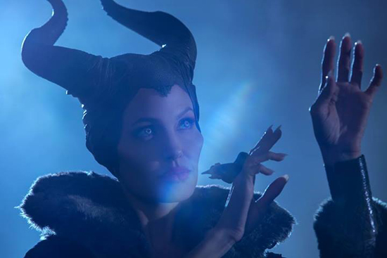 คลิปพิเศษ Maleficent กับเพลง Once Upon a Dream เวอร์ชั่น ลาน่า เดล เรย์ คลิปพิเศษ Maleficent กับเพลง Once Upon a Dream เวอร์ชั่น ลาน่า เดล เรย์