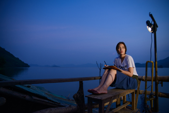เนรมิตฉากโรแมนติก สร้าง ร.ร.กลางน้ำ ในหนัง คิดถึงวิทยา เนรมิตฉากโรแมนติก สร้าง ร.ร.กลางน้ำ ในหนัง คิดถึงวิทยา