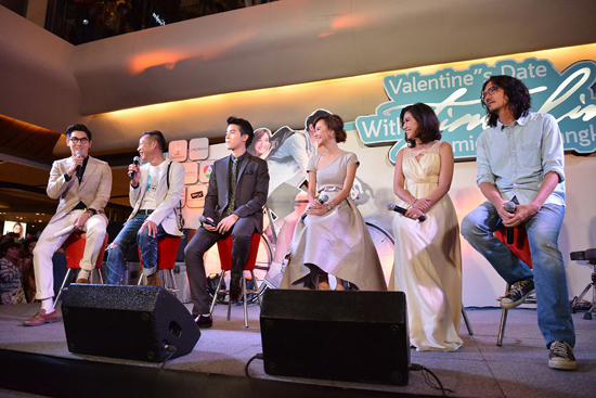 เจมส์ เต้ย ควงคู่เปิดตัวหนัง TimeLine แอน-อเล็กซ์ ร่วมยินดี เจมส์ เต้ย ควงคู่เปิดตัวหนัง TimeLine แอน-อเล็กซ์ ร่วมยินดี