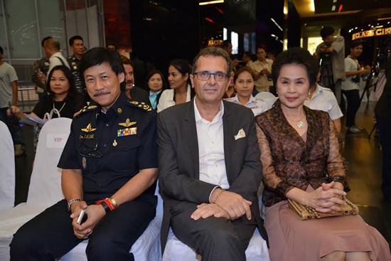 ทีมผู้สร้าง THE RAILWAY MAN บุกเปิดตัวในไทยนำทีม 2 นักแสดงร่วม โชโกะ ทานิกาว่า ปีเตอร์ ธูนสตระ ทีมผู้สร้าง THE RAILWAY MAN บุกเปิดตัวในไทยนำทีม 2 นักแสดงร่วม โชโกะ ทานิกาว่า ปีเตอร์ ธูนสตระ