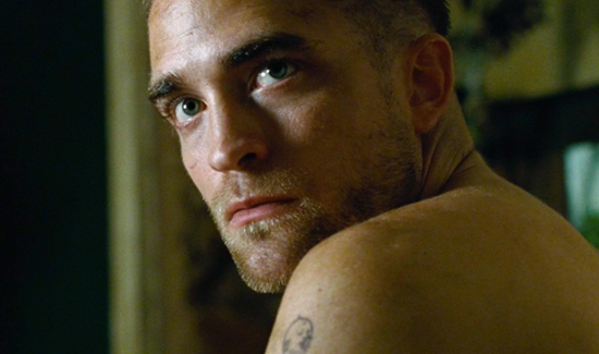 ชมตัวอย่างใหม่ของ The Rover ผลงานล่าสุดของ โรเบิร์ต แพททินสัน ชมตัวอย่างใหม่ของ The Rover ผลงานล่าสุดของ โรเบิร์ต แพททินสัน