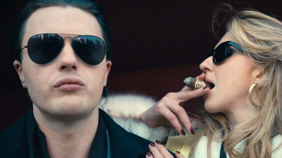 ไมเคิล พิตต์ ชอบใจบท เกรียนปล้นเก๋า ใน Rob the Mob ไมเคิล พิตต์ ชอบใจบท เกรียนปล้นเก๋า ใน Rob the Mob
