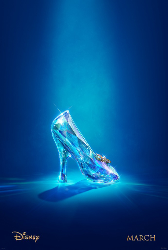 รองเท้าแก้วจาก Cinderella ทำจากคริสตัลแท้ รองเท้าแก้วจาก Cinderella ทำจากคริสตัลแท้