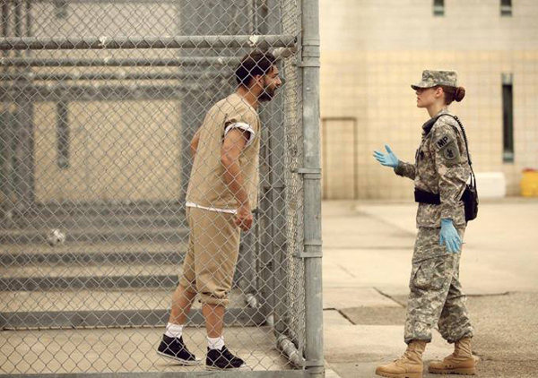 ยลโฉม คริสเทน สจ๊วต ภาพล่าสุดจากหนัง Camp X-Ray ยลโฉม คริสเทน สจ๊วต ภาพล่าสุดจากหนัง Camp X-Ray