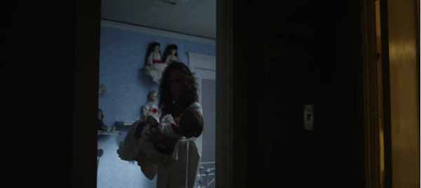 ตัวอย่างใหม่ Annabelle ตุ๊กตาผีเฮี้ยนออกมาหลอนแล้ว ตัวอย่างใหม่ Annabelle ตุ๊กตาผีเฮี้ยนออกมาหลอนแล้ว