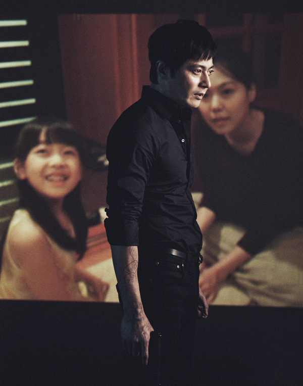 แจงดองกัน ทุ่มสุดตัวฝึกคิวบู๊หนักกว่าครึ่งปี กับบทนักฆ่าสุดเท่ แจงดองกัน ทุ่มสุดตัวฝึกคิวบู๊หนักกว่าครึ่งปี กับบทนักฆ่าสุดเท่