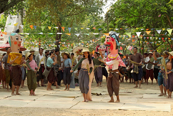 อลังการ ! หม่อมน้อย เลือกโลเกชั่นสมจริง ถ่ายทอดตํานานรัก แผลเก่า อลังการ ! หม่อมน้อย เลือกโลเกชั่นสมจริง ถ่ายทอดตํานานรัก แผลเก่า