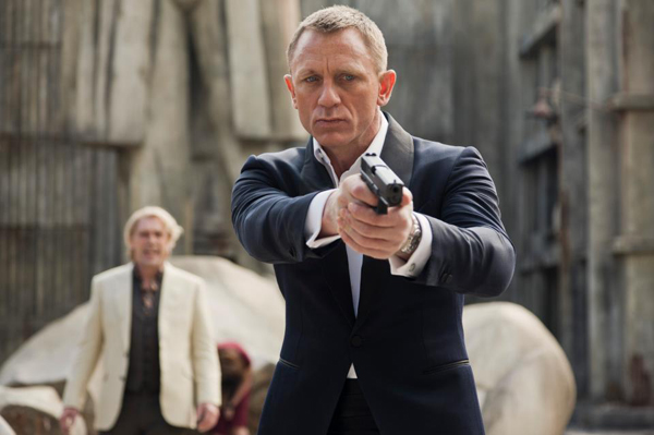 Bond 24 คว้าตัวผู้เขียนบทจาก Edge of Tomorrow Bond 24 คว้าตัวผู้เขียนบทจาก Edge of Tomorrow