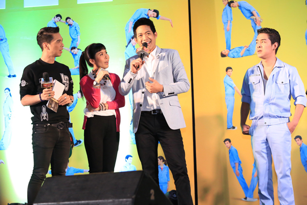 ซันนี่-ไอซ์-โจ๊ก-ตู่-โซระ ยกขบวนความฮา เปิดตัว ไอฟาย..แต๊งกิ้ว..เลิฟยู้ ซันนี่-ไอซ์-โจ๊ก-ตู่-โซระ ยกขบวนความฮา เปิดตัว ไอฟาย..แต๊งกิ้ว..เลิฟยู้