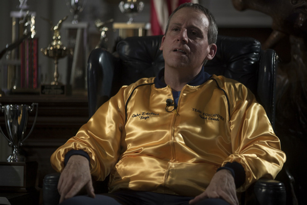 สตีฟ คาเรลล์ สลัดลุคส์ตลก สวมบทอำมหิตใน Foxcatcher สตีฟ คาเรลล์ สลัดลุคส์ตลก สวมบทอำมหิตใน Foxcatcher