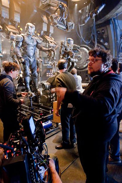Pacific Rim 2 เผยโลกปราศจากไคจู ดึงนักแสดงเก่าร่วมงาน Pacific Rim 2 เผยโลกปราศจากไคจู ดึงนักแสดงเก่าร่วมงาน