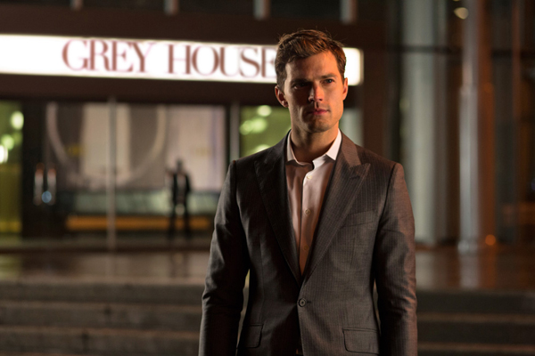 Fifty Shades of Grey เดินหน้าสร้างภาคต่อ Fifty Shades of Grey เดินหน้าสร้างภาคต่อ