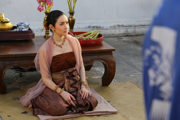 แอฟ อุ้มท้อง 8 เดือน ร่วมปิดตำนาน อวสานหงสา แอฟ อุ้มท้อง 8 เดือน ร่วมปิดตำนาน อวสานหงสา