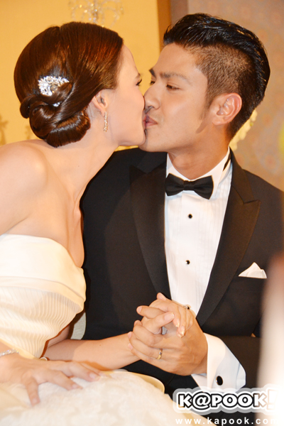 งานแต่งแอน ภูริ งานแต่งแอน ภูริ