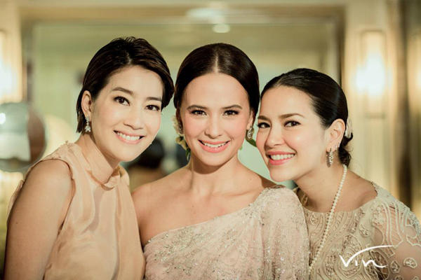 งานแต่งแอน ภูริ งานแต่งแอน ภูริ