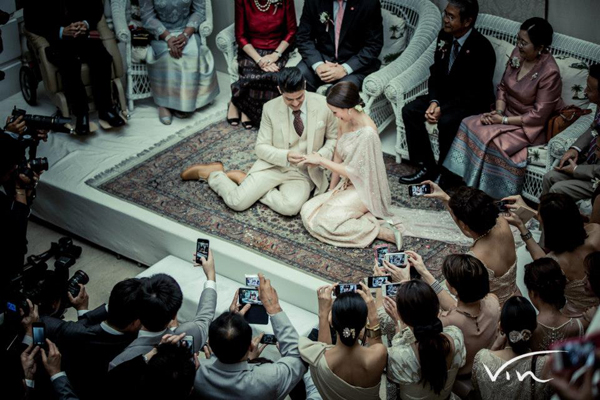 งานแต่งแอน ภูริ งานแต่งแอน ภูริ