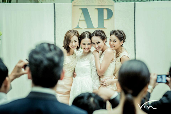 งานแต่งแอน ภูริ งานแต่งแอน ภูริ