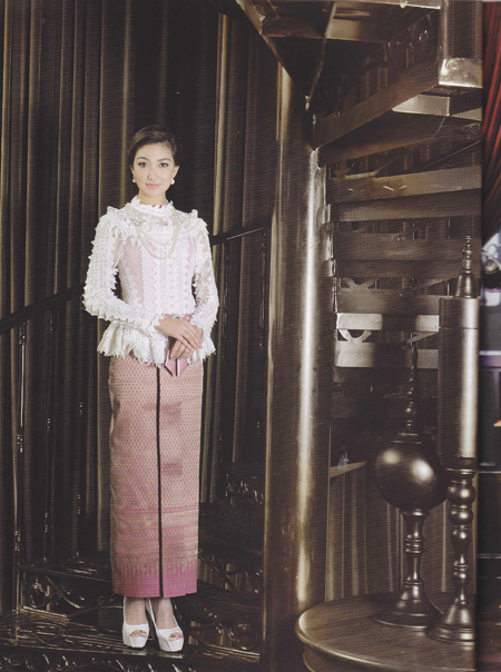 ชุดแต่งงานไทย ชุดแต่งงานไทย