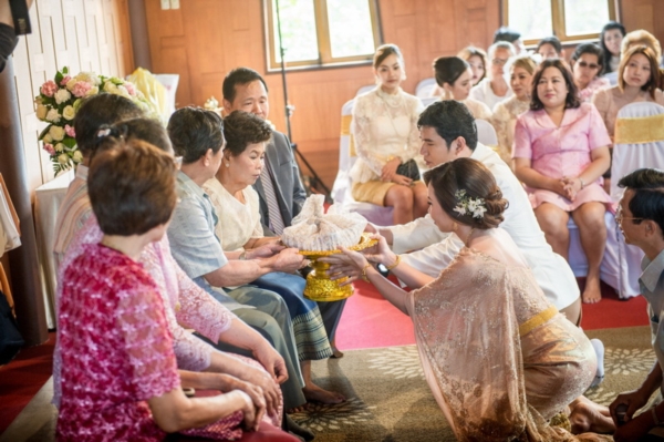 พิธีแต่งงานแบบไทย พิธีแต่งงานแบบไทย