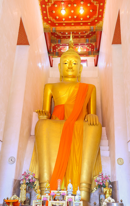 พาพ่อทัวร์ไหว้พระวัดดัง เสริมสิริมงคลรับวันพ่อ พาพ่อทัวร์ไหว้พระวัดดัง เสริมสิริมงคลรับวันพ่อ