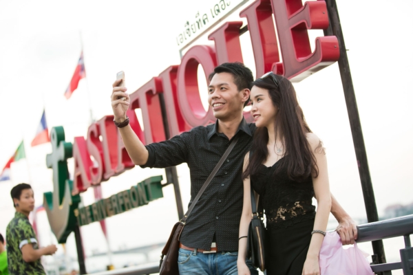 เอเชียทีค เดอะ ริเวอร์ฟร้อนท์ เอเชียทีค เดอะ ริเวอร์ฟร้อนท์