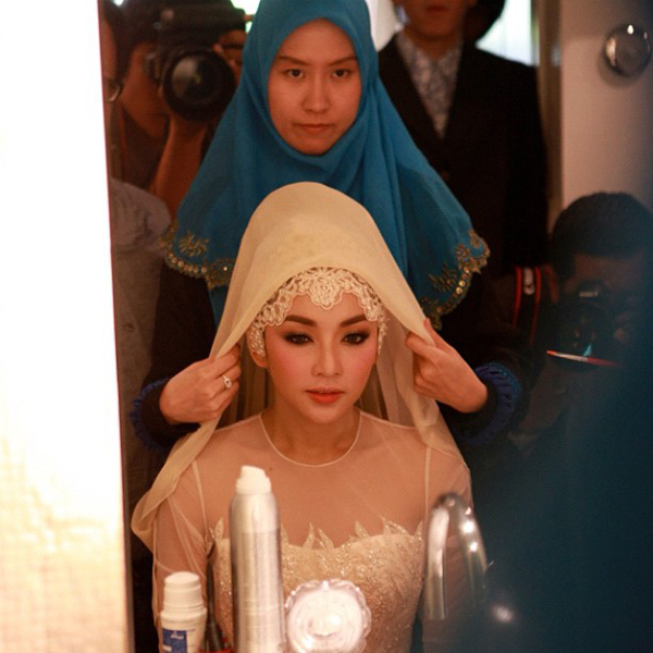 ชุดแต่งงานเป้ย ชุดแต่งงานเป้ย