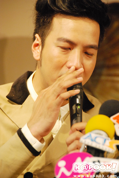 งานแต่งก้อยโย่ง งานแต่งก้อยโย่ง