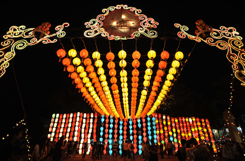 ยี่เป็งเชียงใหม่ 2555 ยี่เป็งเชียงใหม่ 2555