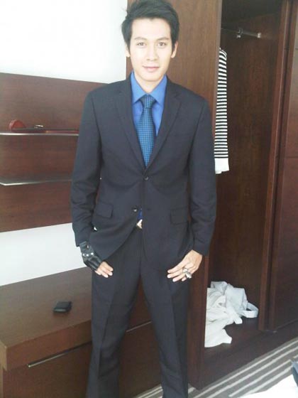 ชวัลนันท์ จันทร์ทรัพย์ ชวัลนันท์ จันทร์ทรัพย์