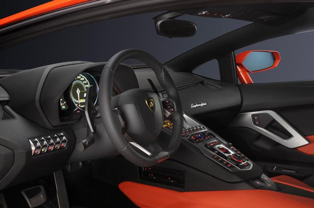 Aventador LP 700-4 Aventador LP 700-4