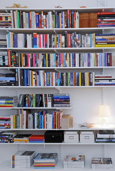 20 ชั้นหนังสือแจ่ม ๆ เติมเต็มบ้านสวยของคุณ 20 ชั้นหนังสือแจ่ม ๆ เติมเต็มบ้านสวยของคุณ