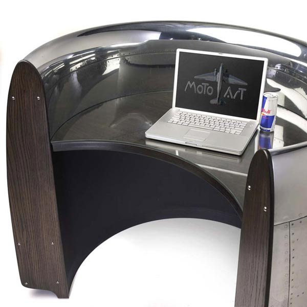 เปลี่ยนชิ้นส่วนเครื่องบินเหินฟ้า ให้เป็นเฟอร์นิเจอร์ล้ำสมัย เปลี่ยนชิ้นส่วนเครื่องบินเหินฟ้า ให้เป็นเฟอร์นิเจอร์ล้ำสมัย