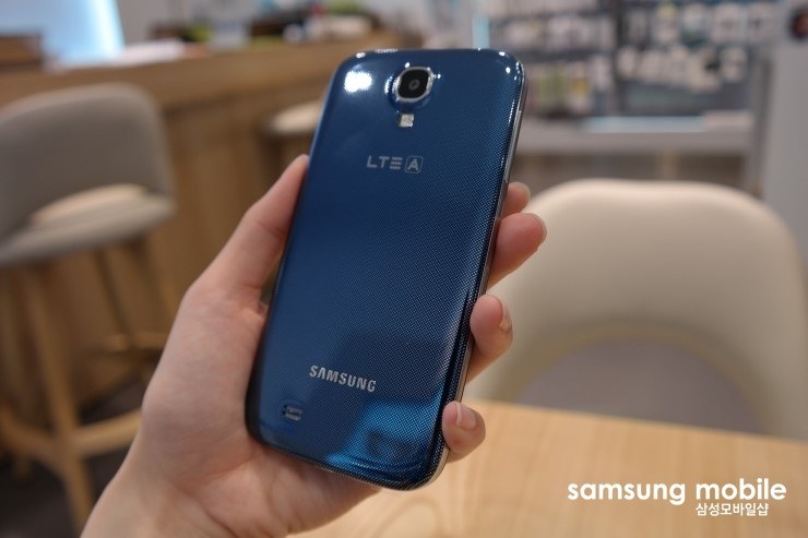 Galaxy S4 LTE-A Galaxy S4 LTE-A