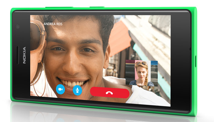 Nokia Lumia 735 Nokia Lumia 735