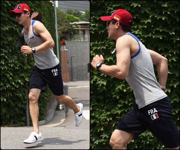 ชุดออกกำลังผู้ชาย ชุดออกกำลังผู้ชาย