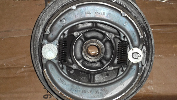 ก้ามปูนำ 2 ก้าม ก้ามปูนำ 2 ก้าม