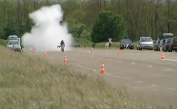 จักรยานติดไอพ่น จักรยานติดไอพ่น