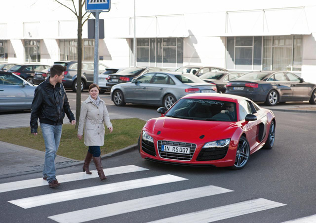 Audi R8 e-tron Audi R8 e-tron