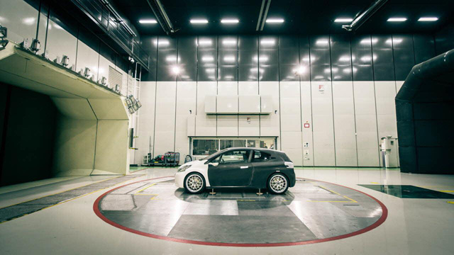 Peugeot 208 Hybrid FE Concept Peugeot 208 Hybrid FE Concept