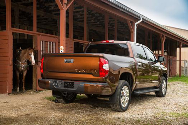 Toyota Tundra รุ่นปี 2014 Toyota Tundra รุ่นปี 2014