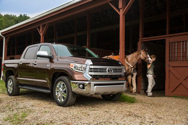 Toyota Tundra รุ่นปี 2014 Toyota Tundra รุ่นปี 2014