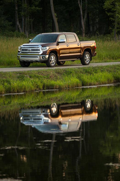 Toyota Tundra รุ่นปี 2014 Toyota Tundra รุ่นปี 2014
