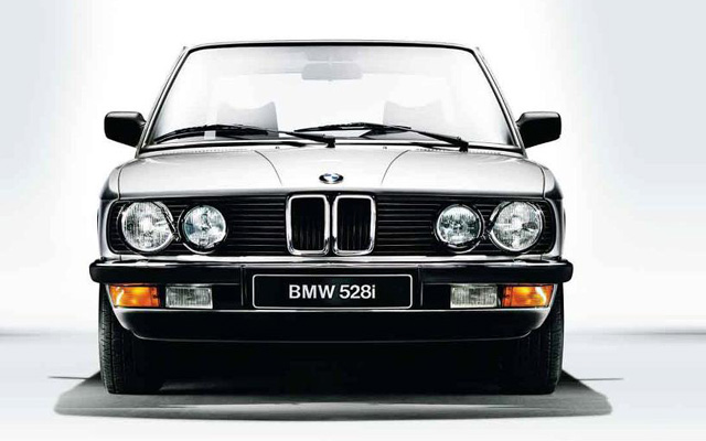 BMW 528i BMW 528i